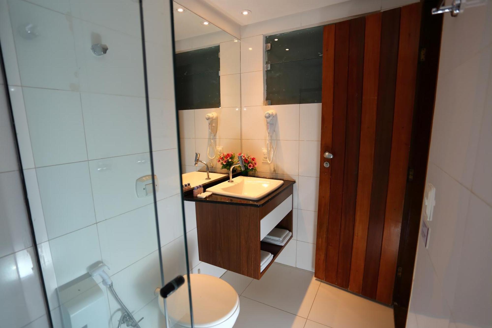 Luxury Quadruple Room,1535086183:JPEG